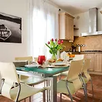 Casa Il Glicine A Due Passi Dal Centro