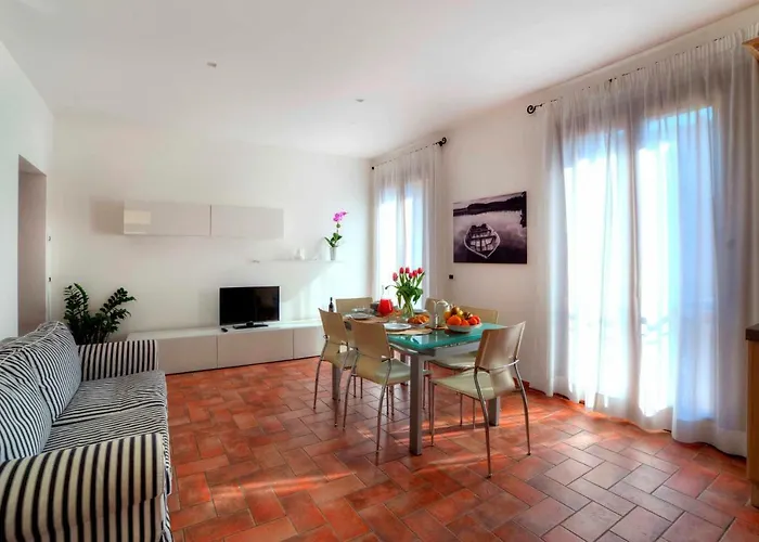 Casa Il Glicine A Due Passi Dal Centro Διαμέρισμα Σιένα