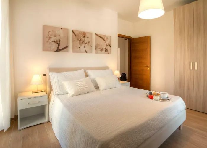 Casa Il Glicine A Due Passi Dal Centro Daire Siena